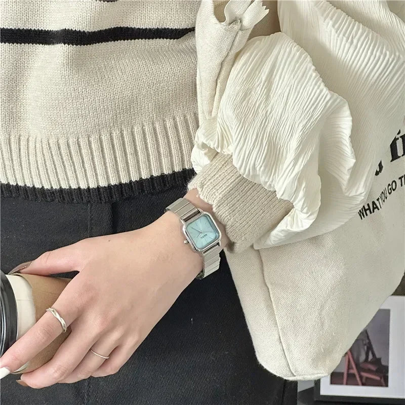 New Brand Steel Band Square Quartz Watch Retro Minimalist Temperament Small Dial Watch Female Student Wristwatch Dropshipping Vera Lux
