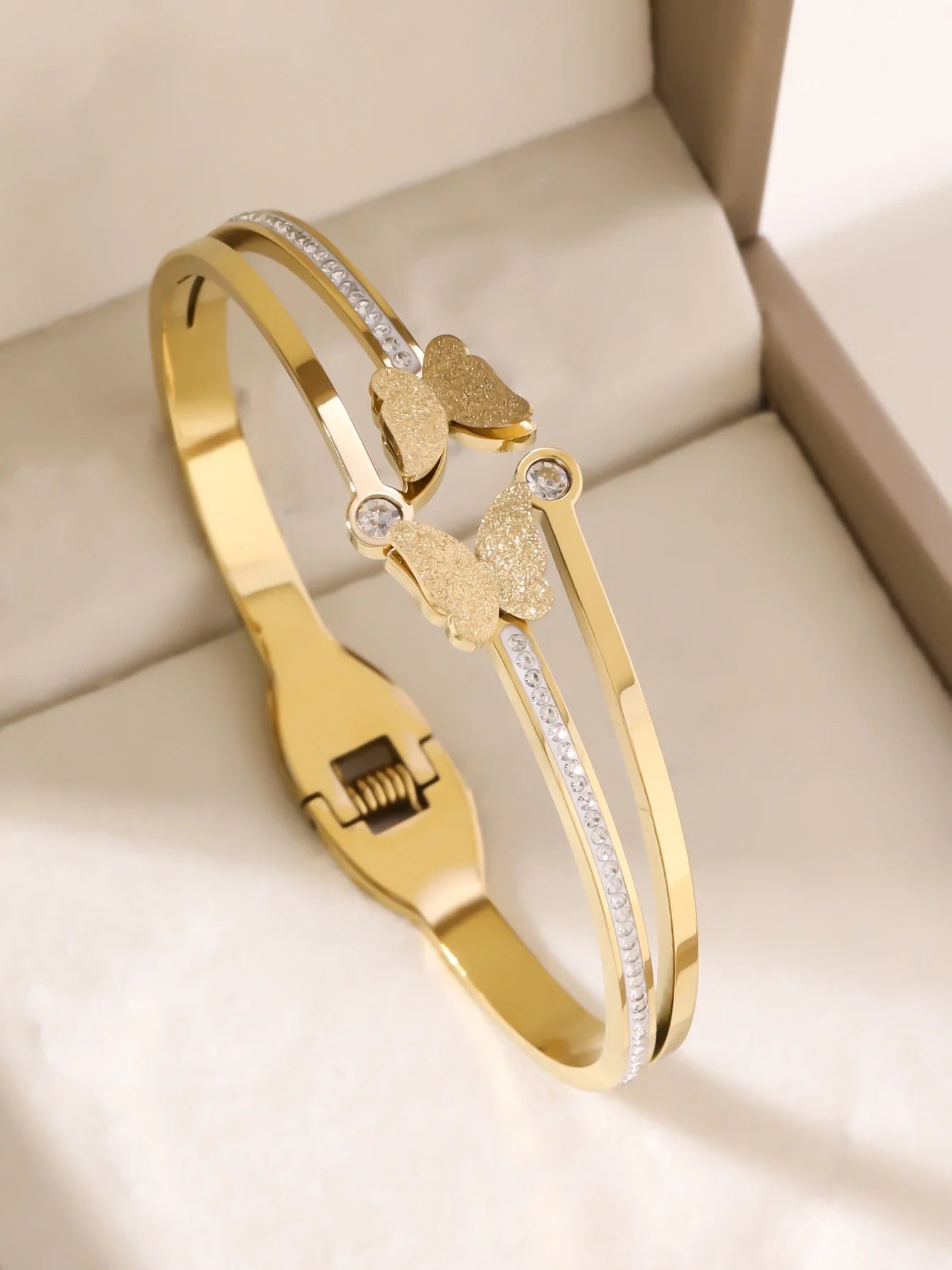 1pieces/set women's wedding jewelry party holiday Valentine's Day gift stainless steel bracelet plated with 18K gold bracelet Vera Lux