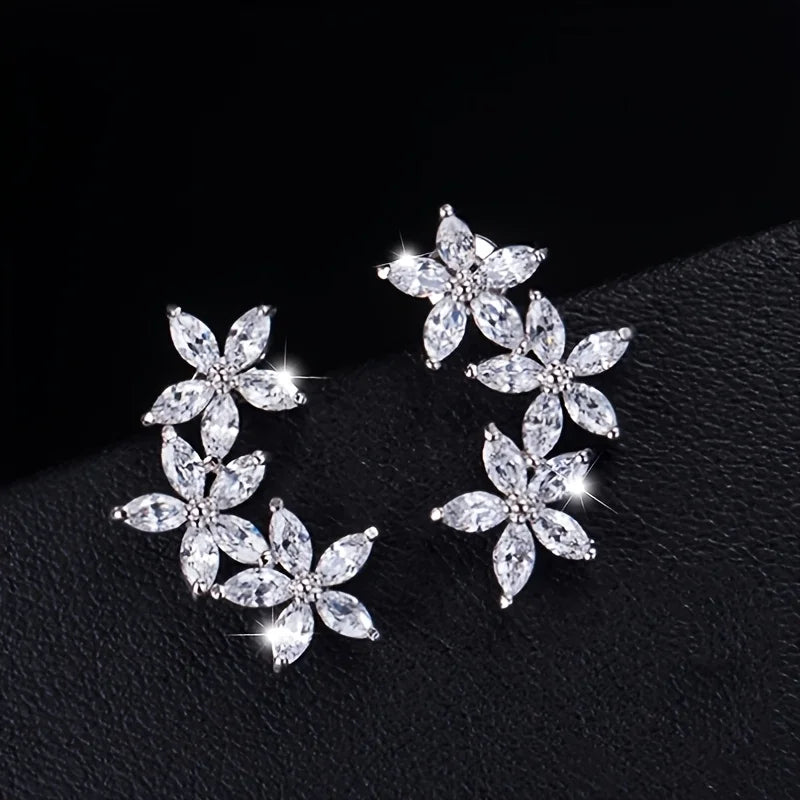 S925 silver sparkling five-petaled flower earrings elegant and fashionable wearable all year round  suitable for festive parties Vera Lux