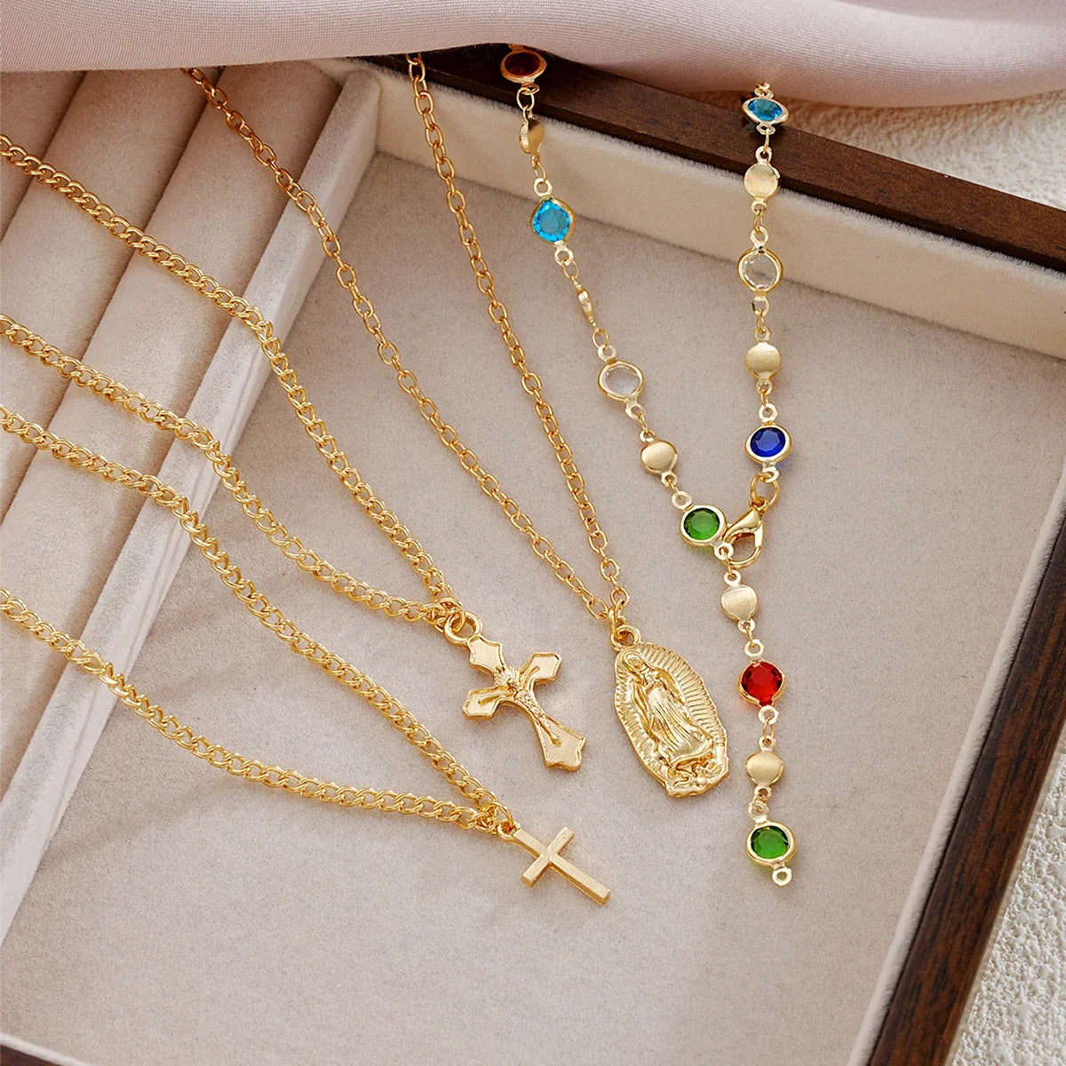 4Pcs/Set Cross Colorful Crystal Necklaces For Women Simple Gold Silver Color Y-Shaped Pendant Necklace Set New Christian Jewelry Vera Lux