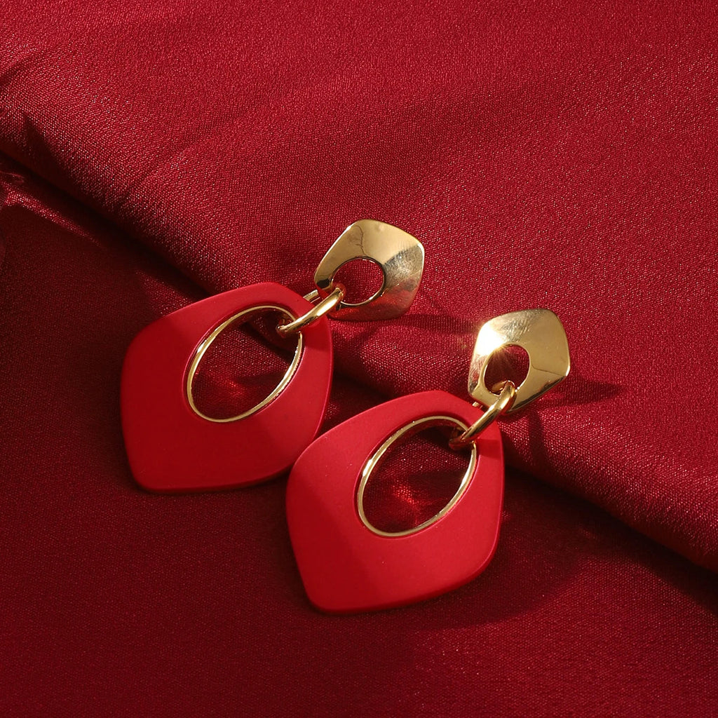 Red Color Women Dangle Earrings Geometric Pendants Gold Color Metal Hook Earrings Long Hang Earrings pendientes fashion jewelry Vera Lux