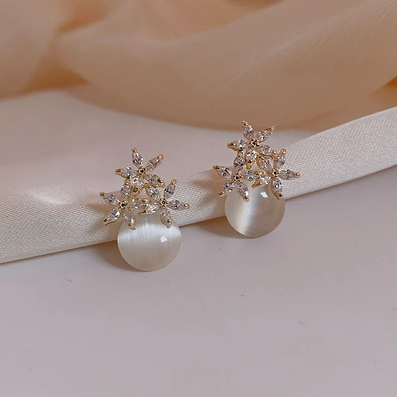 Flower Rhinestones Opal Stud Earrings for Women Small Exquisite Sweet Versatile Advanced Earring Charms Jewelry Gifts Wholesale Vera Lux