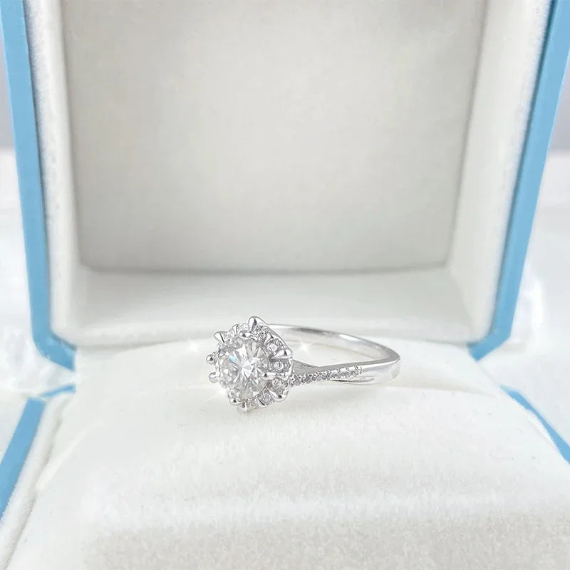 NeeTim 0.5/1CT Moissanite Diamond Rings Wedding Band for Women 925 Sterling Silver Plated 18k White Gold Promise Ring Certified Vera Lux