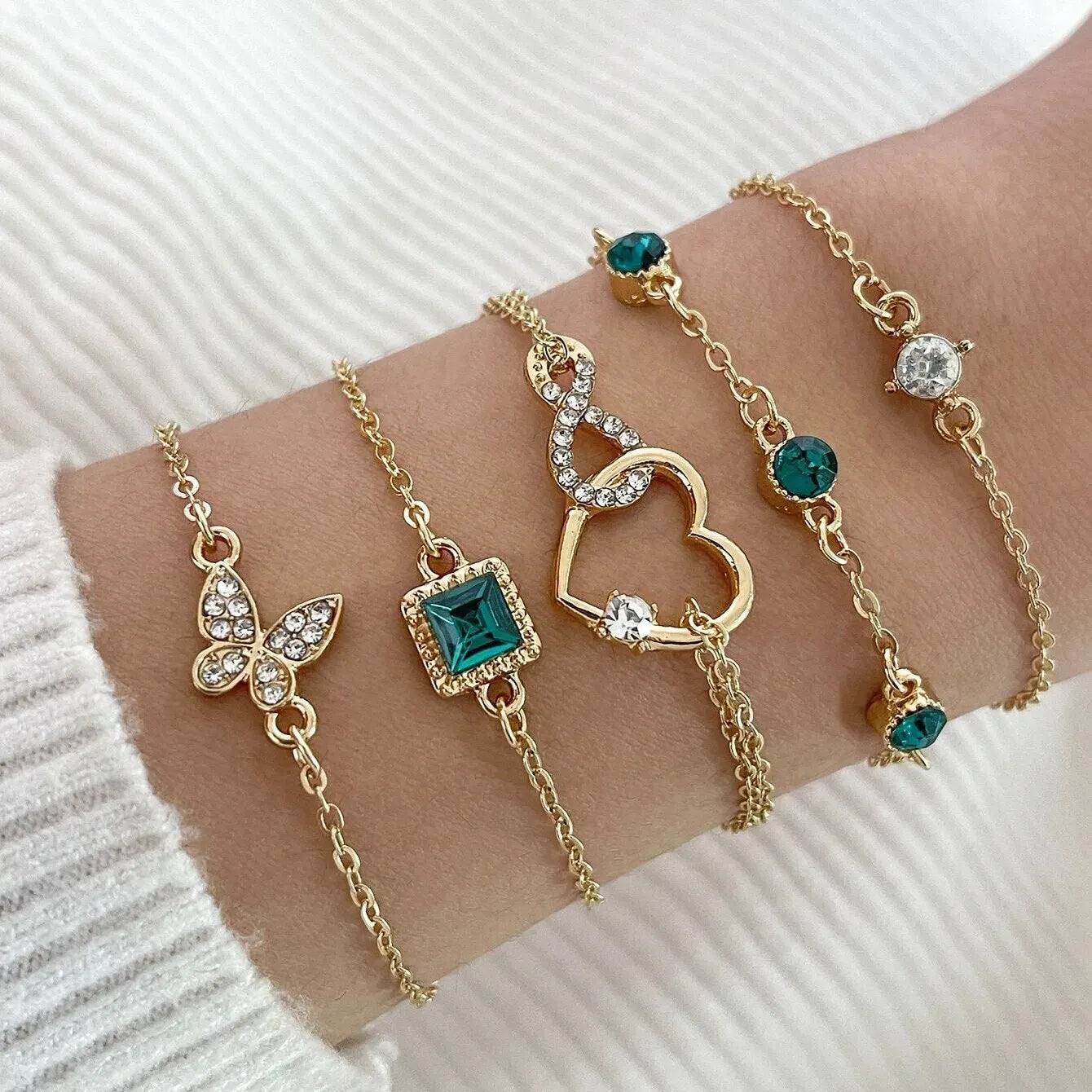 5 PCS Set Hallow Out Heart Green Crystal Stone Bracelet Set For Women Gold Color Lovely Butterfly Rhinestone Girls Bracelet Set Vera Lux