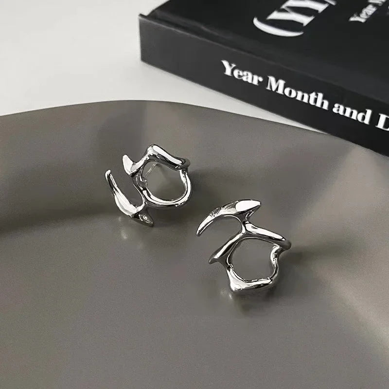 Fashion Punk Irregular Liquid Earrings Hip-Hop Personality Metal Hollow Earrings Clip Girls Party Jewelry Gifts Y2K Accessories Vera Lux