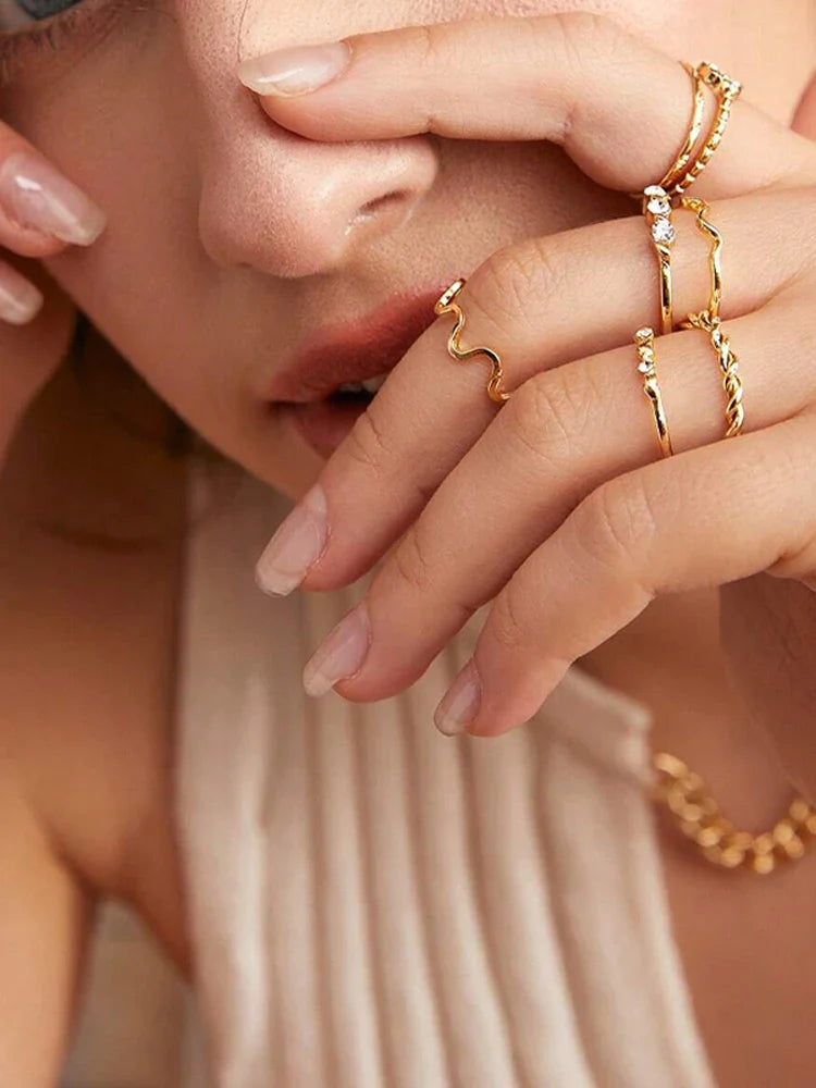 28pcs Fashion Ring Set for Women Heart Shaped Design Geometric Bohemian Element Accent Ring Daily Wear Dating Party Jewelry 2025 Vera Lux