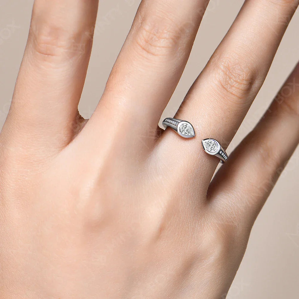 MINTYBOX Pear Shape Lab Grown Diamond Ring 0.5CT S925 Silver Moissanite Rings For Women 18k White Gold Plated Wedding Jewelry Vera Lux