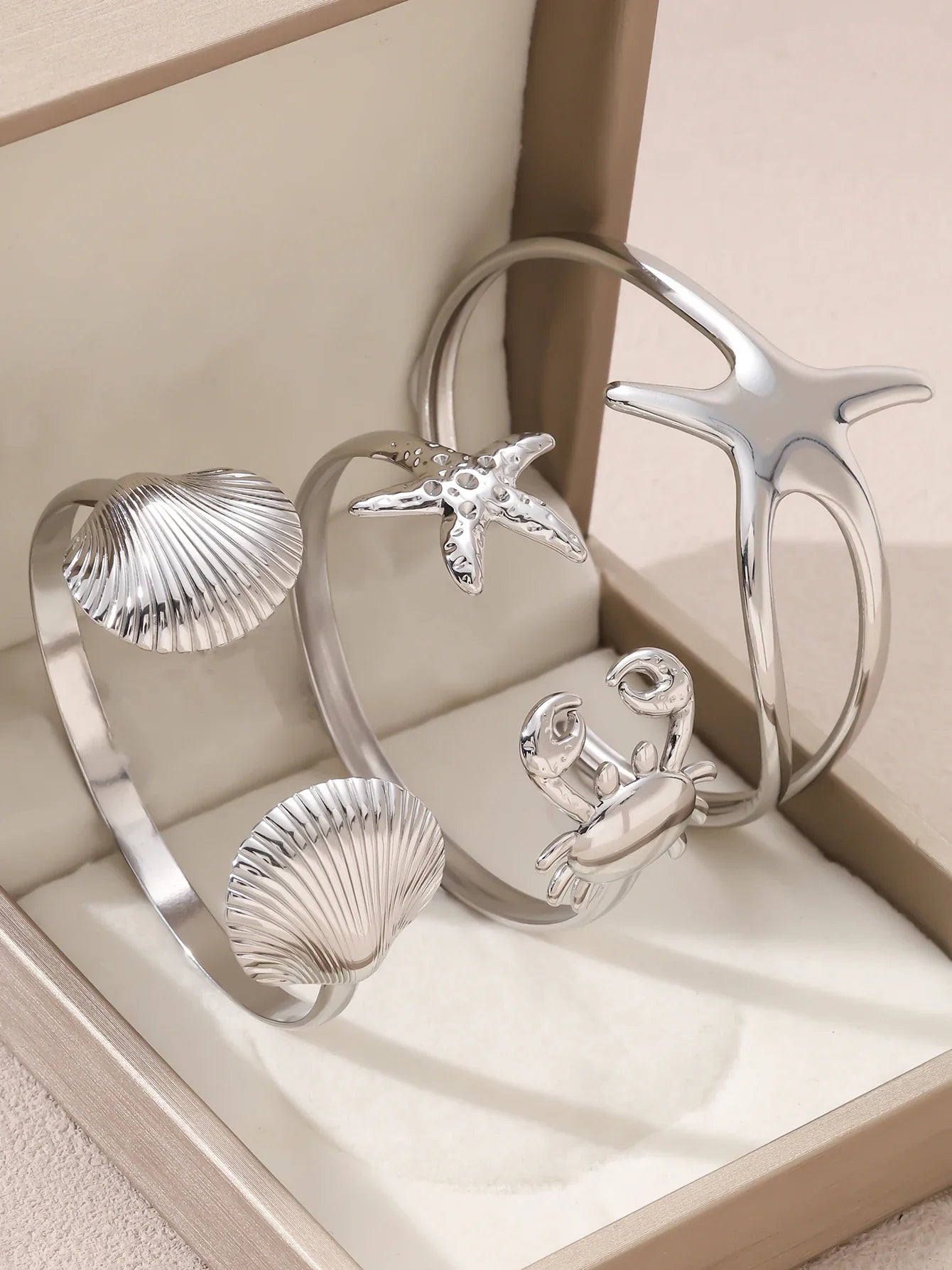 1pieces/set women's wedding jewelry party holiday Valentine's Day gift stainless steel bracelet plated with 18K gold bracelet Vera Lux