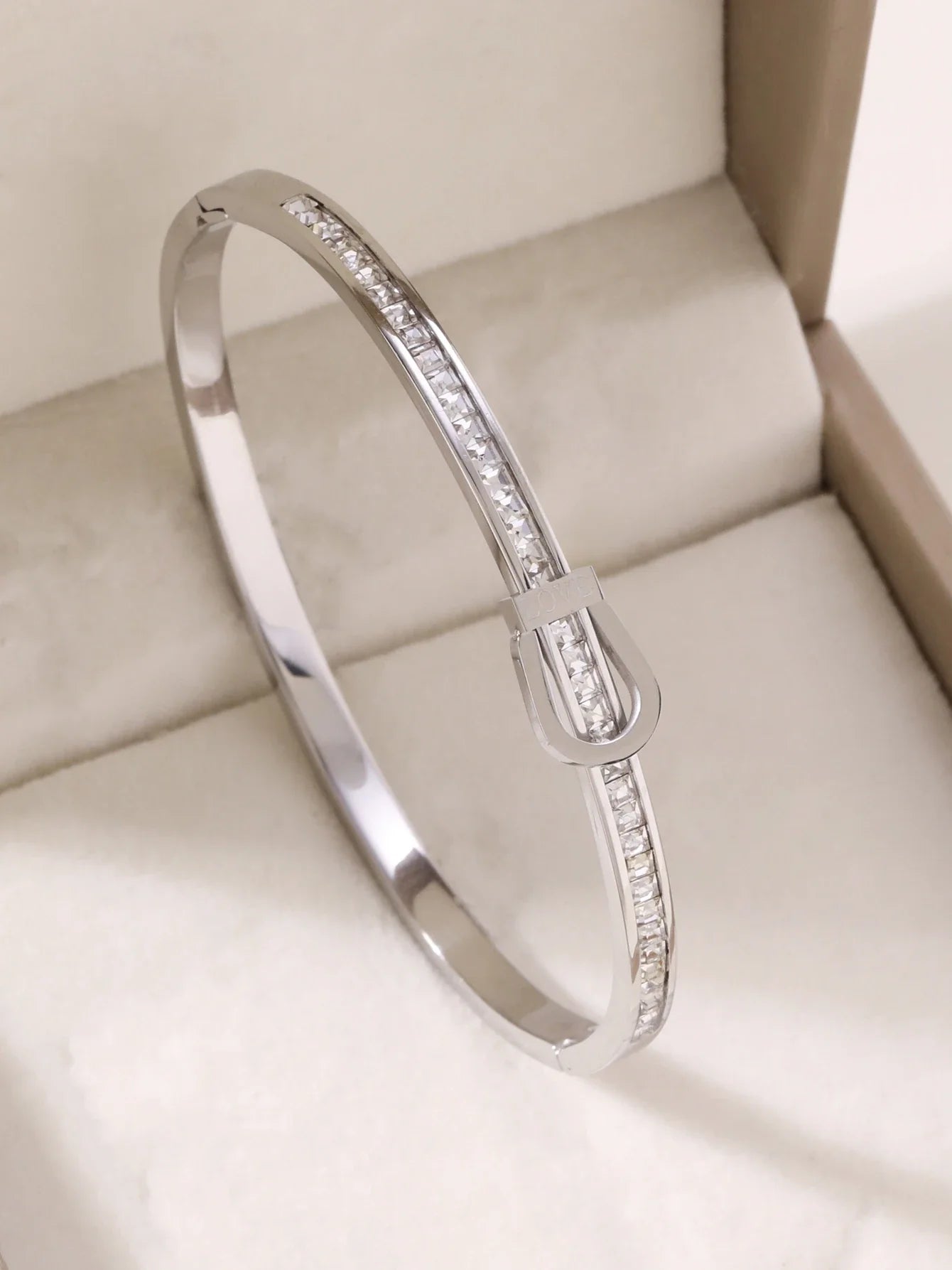 1pieces/set women's wedding jewelry party holiday Valentine's Day gift stainless steel bracelet plated with 18K gold bracelet Vera Lux