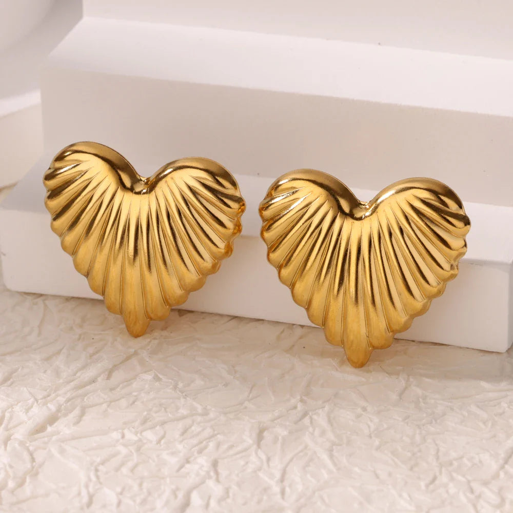 Heart Stripe Chunky Stud Earrings for Women Stainless Steel Gold Color Wedding Aesthetic Earring New Jewelry Accessories BFF Vera Lux