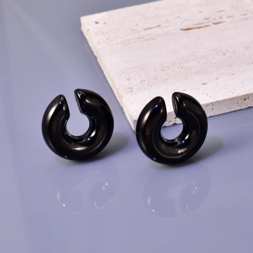 02 INS net red with stainless steel thick round tube hollow ear ring ear clip accessories wholesale Vera Lux