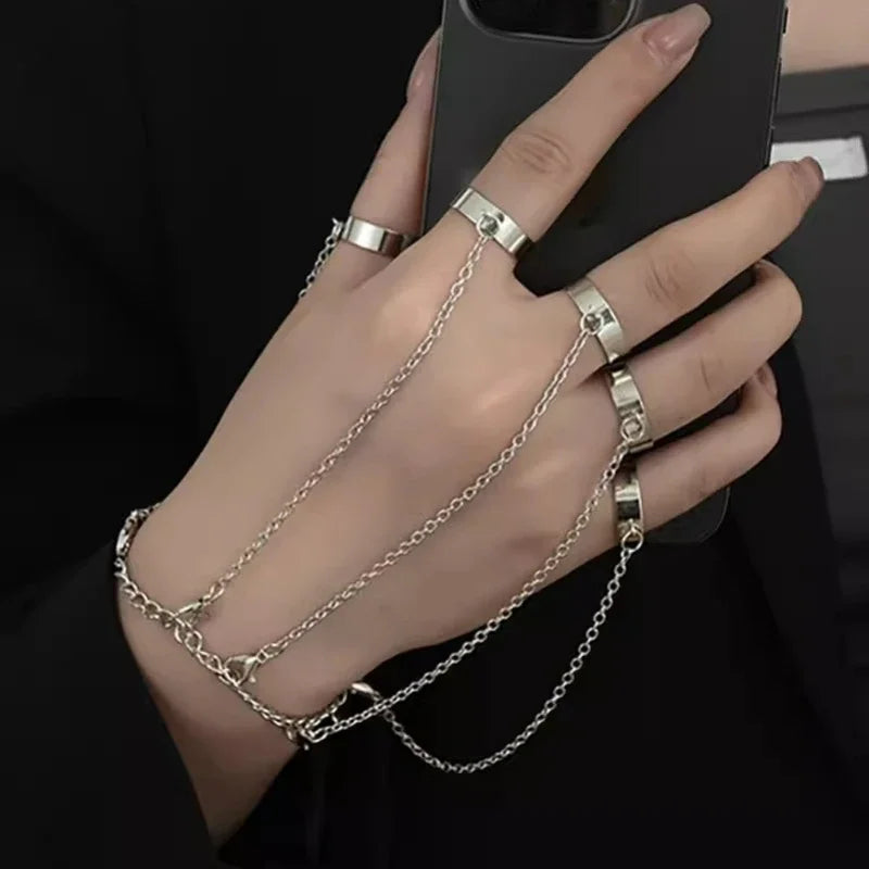 Punk Geometric Black Color Chain Wrist Bracelet Ring For Women Men Open Ring Silver Link Chain Girls Cool Design Fashion Jewelry Vera Lux