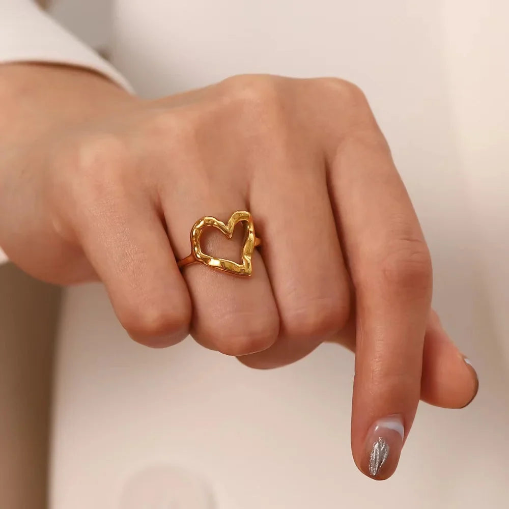 Stainless Steel Rings for Women Gold Color Love Heart Wedding statement Rings Stylish Jewelry Accessories Wholesale Dropshipping Vera Lux