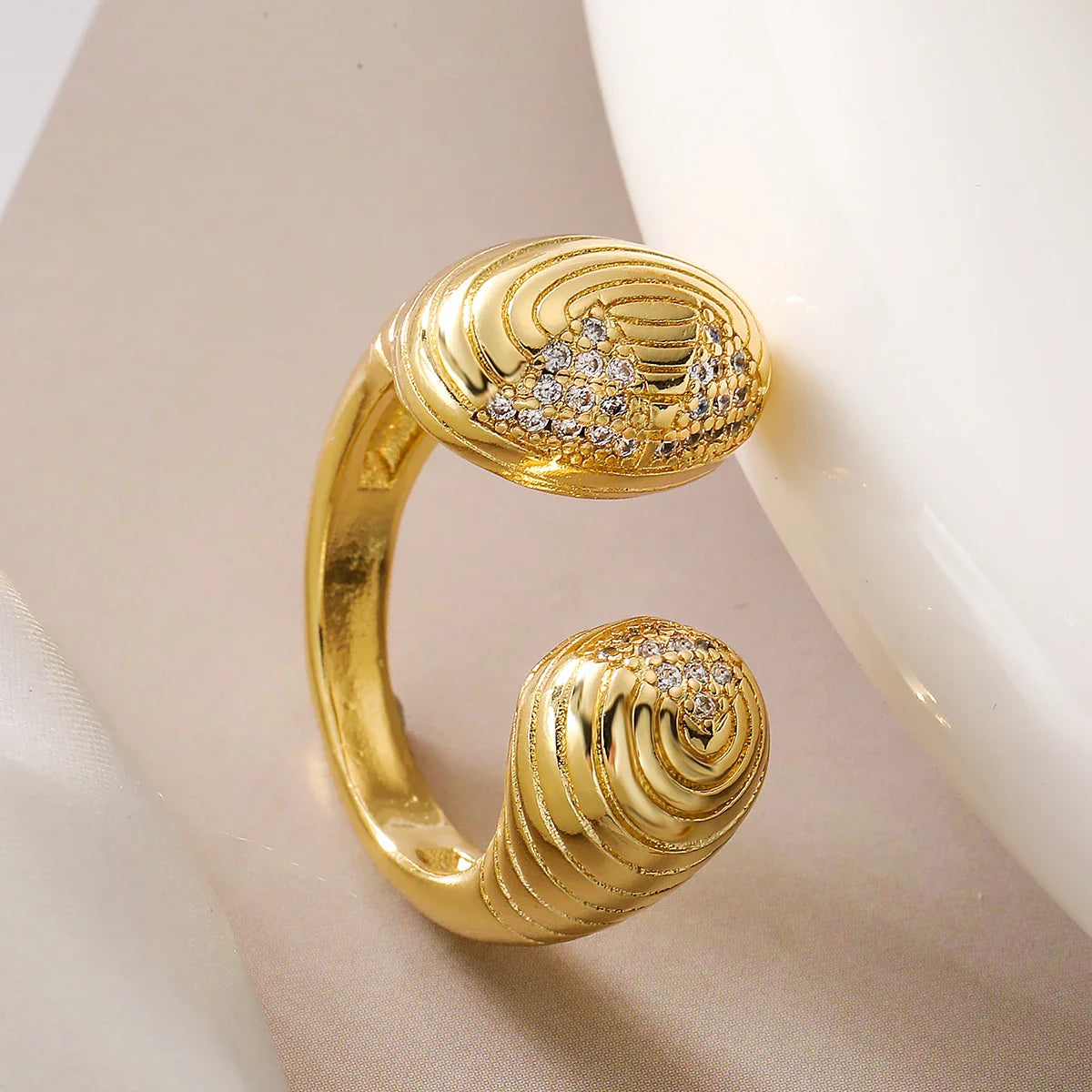 NEWBUY Delicate Gold Color Statement Design CZ Party Rings For Elegan Women Finger Accessories Vera Lux