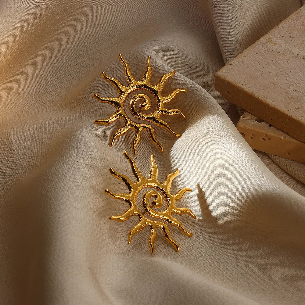Retro Threaded Sun Earrings For Women Gold Color Stainless Steel Geometric Earrings Hip Hop Party Jewelry Birthday Gifts Vera Lux