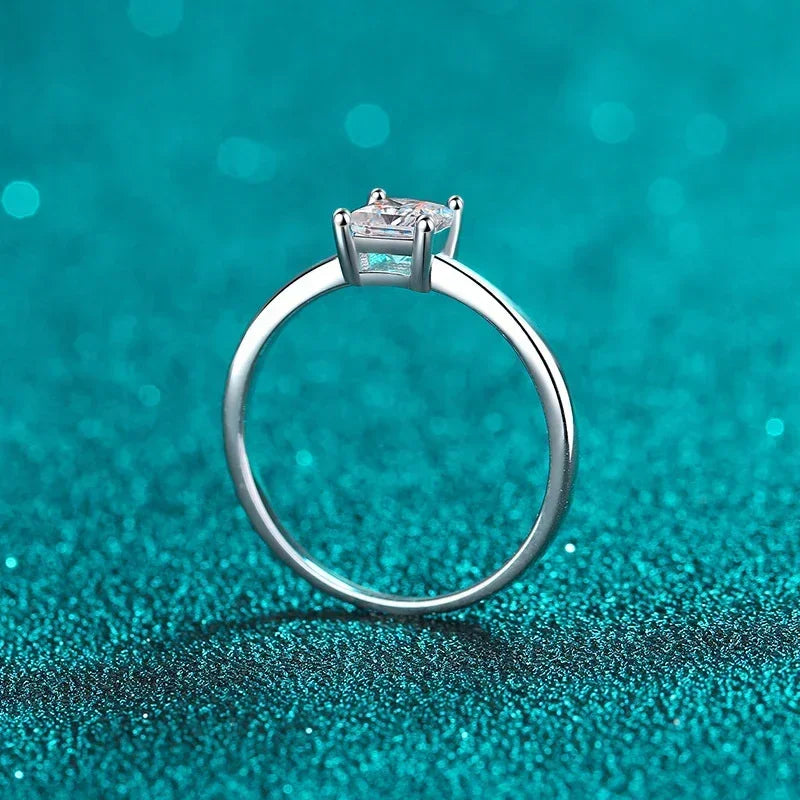 NeeTim 0.6 Carat Princess Moissanite Engagement Ring Women Proposal Bridal Rings Sterling Silver Wedding Band with Certificate Vera Lux