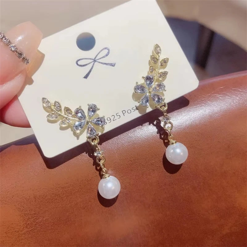Exquisite Leaves Crystal Flower Stud Earrings For Women AAA Zircon Rose Butterfly Tassel Earring Bride Wedding Party Jewelry Vera Lux