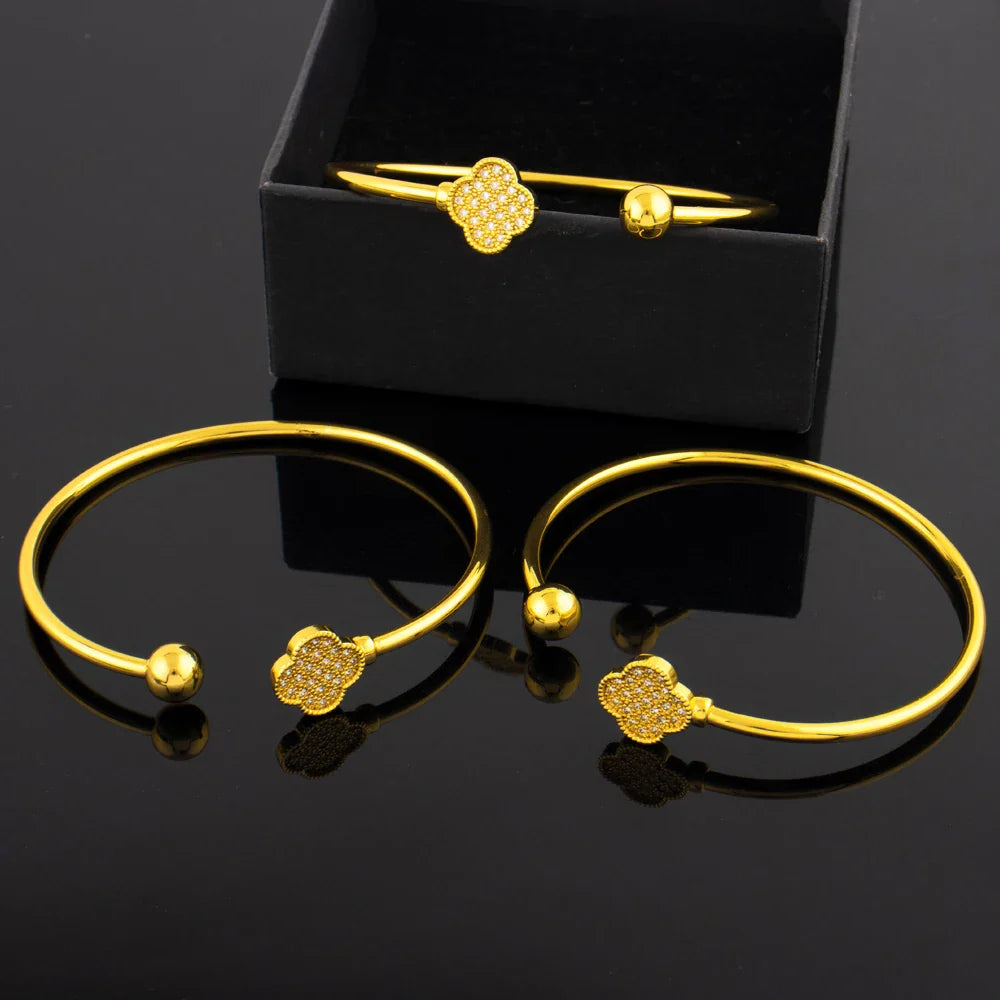New Design Classic Luxury Stainless Steel Shiny Zircon Clover Bracelets Elegant Temperament For Women's Daily Wear Jewelry Gifts Vera Lux