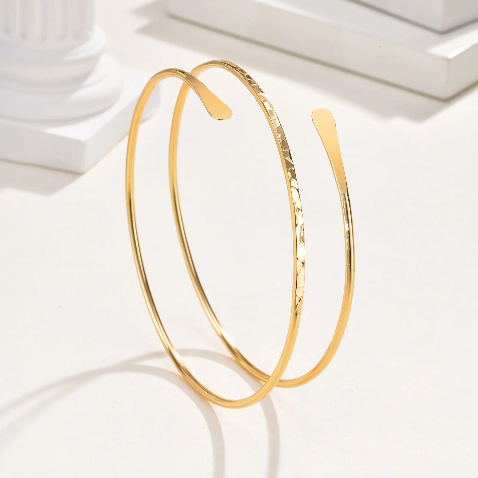 Upper Arm Cuff Bracelet for Women, Minimalist Gold Plated Armband Statement Party Armlets Jewelry Vera Lux