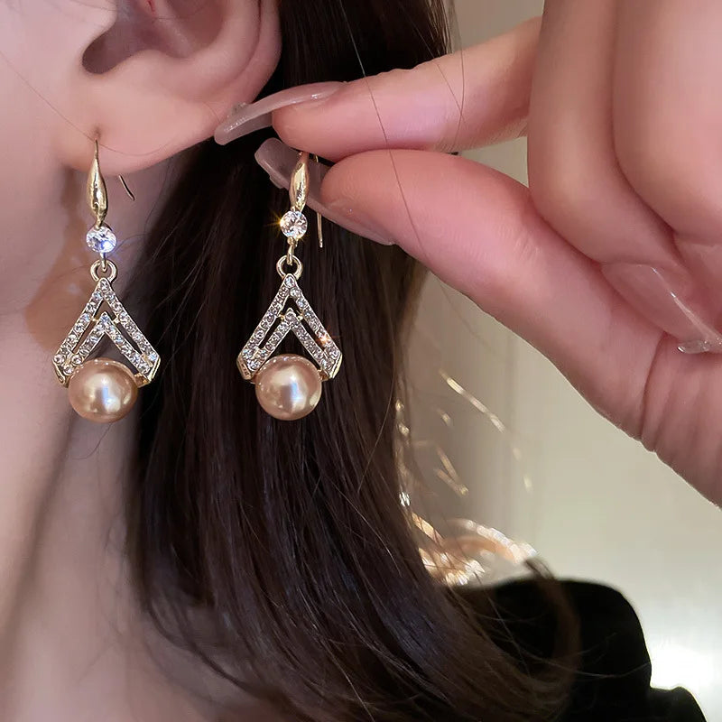 Fashion Luxury Jewelry Pearl Dangle Earrings Women Wedding Party Gifts korean style Earring women Pierced Ears Popular Products Vera Lux