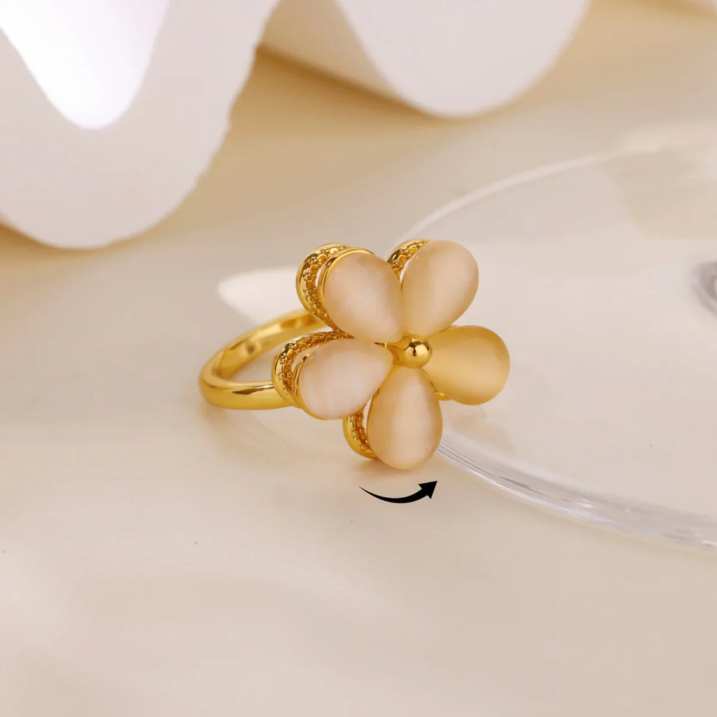 Luxury Zircon Rotable Flower Heart Rings For Women Stainless Steel Gold Color Open Ring 2025 New Fashion Wedding Couple Jewelry Vera Lux