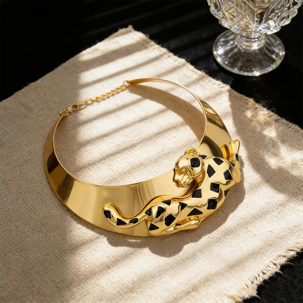 Woman Jewelry Set African Fashion Leopard Necklace Earrings 18K Gold Plated Animal Shape Bracelet Ring Copper Dubai Jewelry Gift Vera Lux