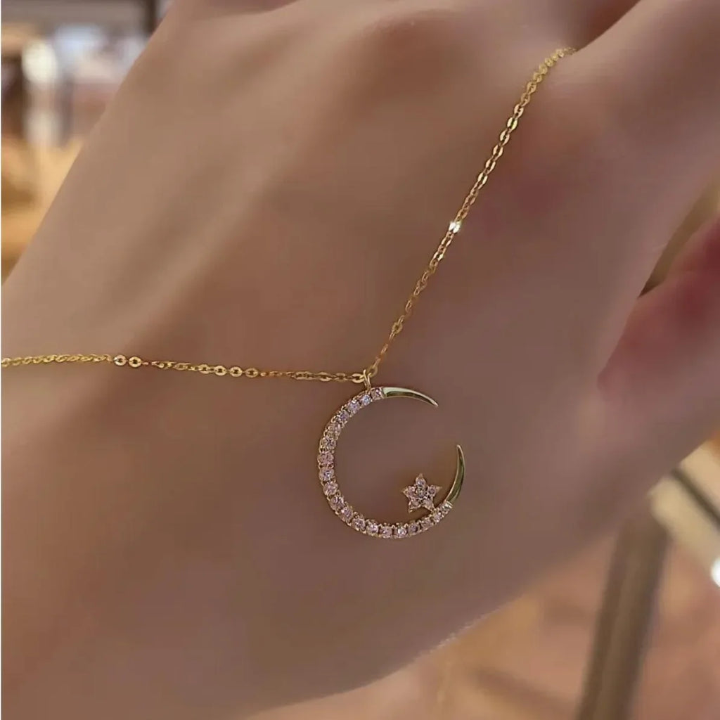 Fashion Shining Inlaid Zirconia Star Moon Pendant Necklace For Women Luxury Crystal Clavicle Chain Necklace Wedding Jewelry Vera Lux