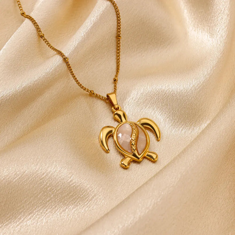 Summer Beach Turtle Necklace for Women Stainless Steel Chain Collar Pendant Necklaces Elegant Charm Jewelry Gift y2k Accessories Vera Lux