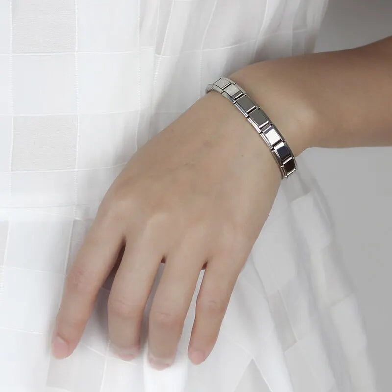 9 mm Wide Stainless Steel Bracelets Simple Trendy Style Daily Wear Silver-Color Charm Bracelet For Women On Party Unisex Style Vera Lux