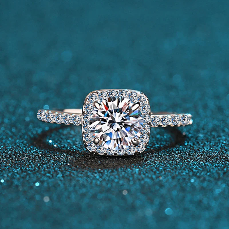 NeeTim D Color Moissanite Ring 925 Sterling Silver with White Gold Plated Lab Diamond Rings for Women Wedding Band Jewelry Gifts Vera Lux