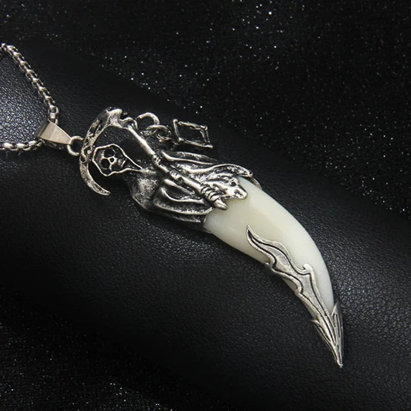 1pcs Creative Men's Necklace Pendant Horror Theme Skeleton Death Reaper Scythe Necklace Halloween Party Accessories Vera Lux