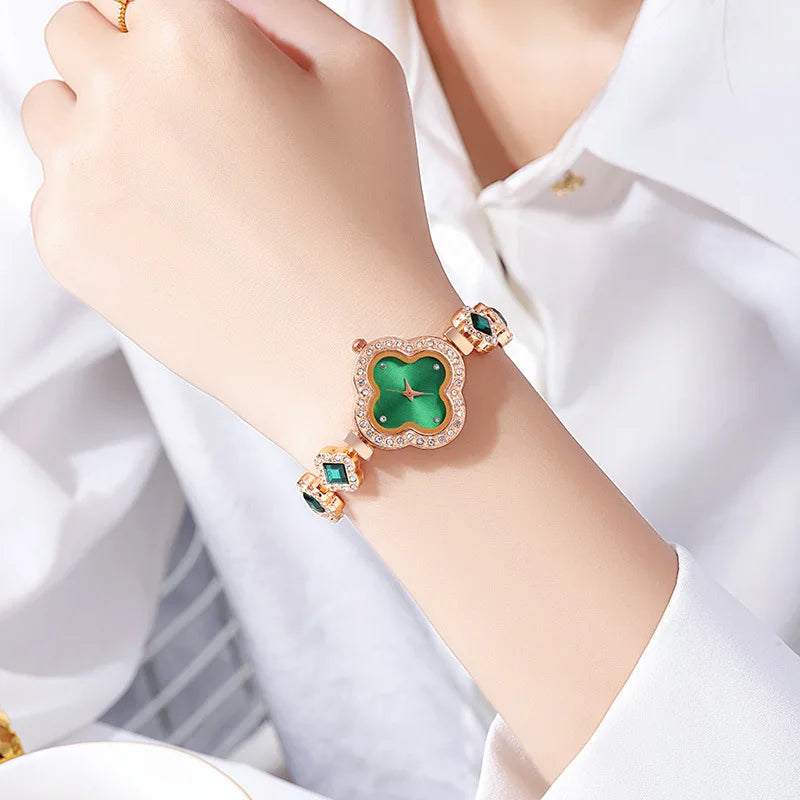 Clover bracelet watch with quartz and diamond inlay, fashionable women's watch Vera Lux