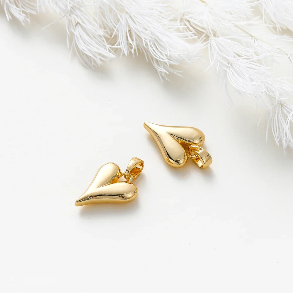 4pcs 18K Gold Plated Small Peach Heart Charms For Jewellery Making DIY Earrings Necklaces Pendant Accessories Vera Lux