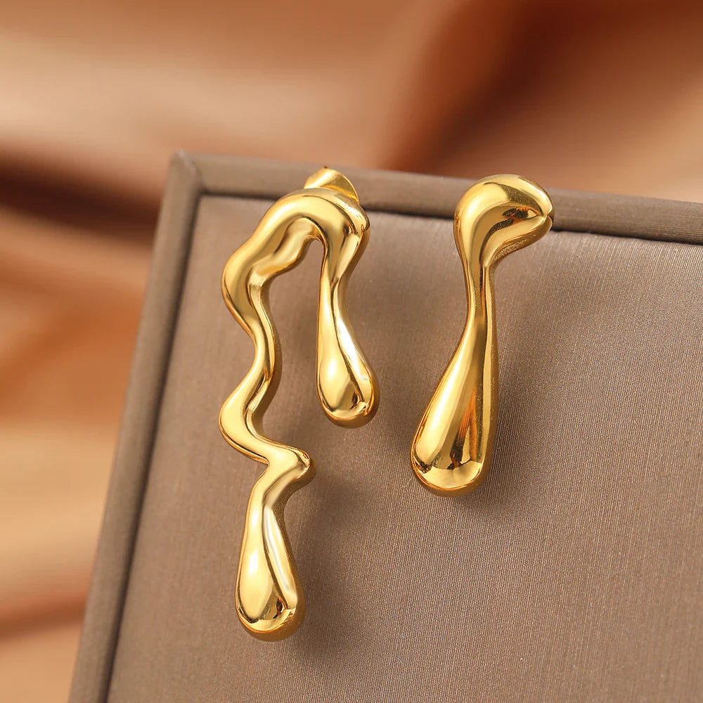 Stainless Steel Earrings Minimalist Design Irregular Asymmetrical Geometric Bent Earrings For Women Jewelry Commuter Pairing Vera Lux