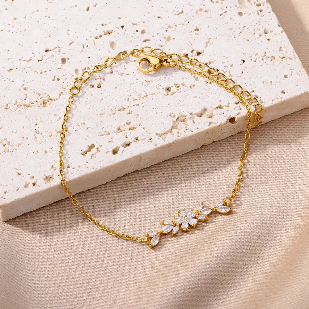 Elegant Zircon Flowers Bracelet For Women Girls Charm Gold Color Stainless Steel Plant Bracelets Luxury Designer Jewelry Gifts Vera Lux