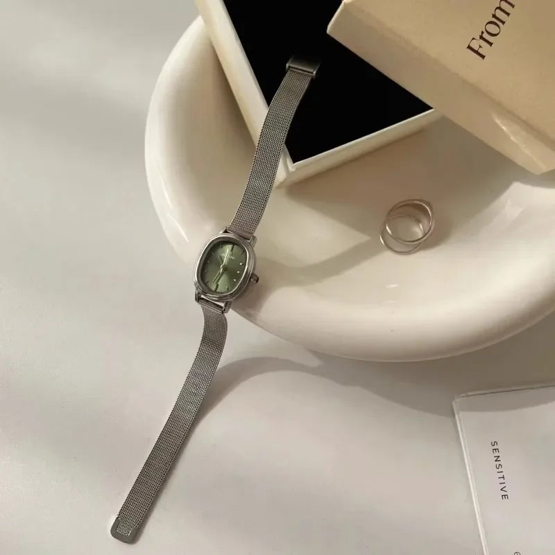 Small Oval Dial Green Watch Simple Stainless Steel Ladies Wristwatches Brand Women Luxury Gift Quartz Watch Dropshipping Vera Lux