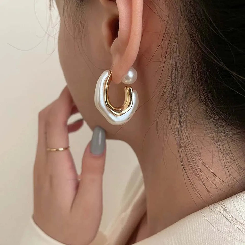 Yupsk New Design Irregular Metal Pearl Earrings for Women Personalized CC Shape Hoop Earring Korean Fashion Jewelry Vera Lux