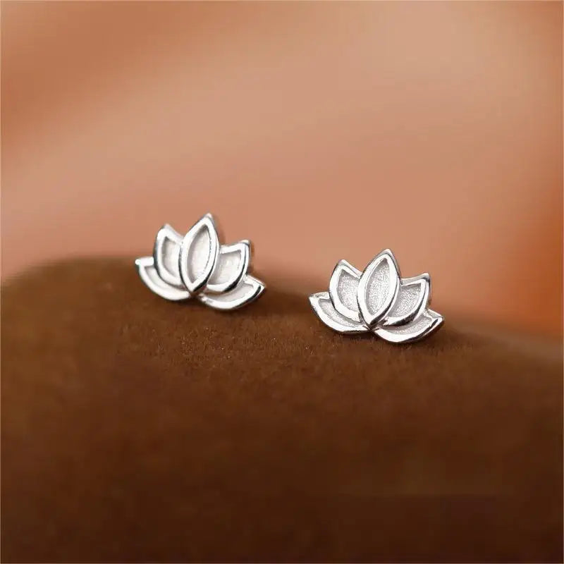 S925Silver Forest style lotus earrings, lotus earrings for women, simple, fresh, niche design, cute and artistic Vera Lux