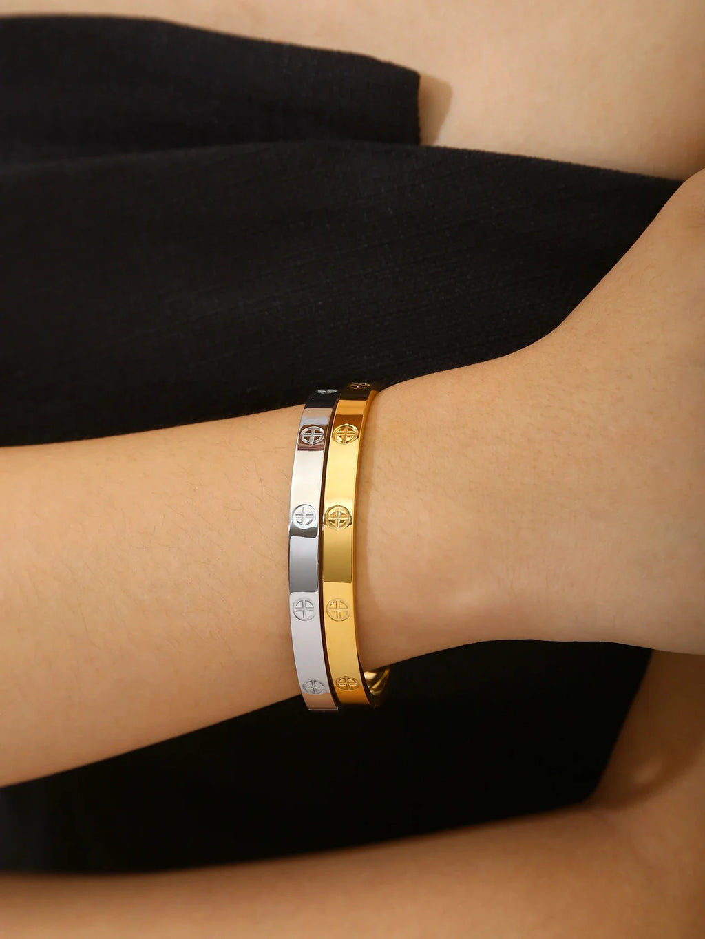 18K gold-plated stainless steel non fading gold bracelet - durable and fashionable jewelry accessory, suitable for holiday gifts Vera Lux