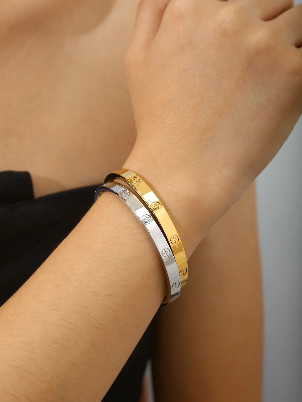 18K gold-plated stainless steel non fading gold bracelet - durable and fashionable jewelry accessory, suitable for holiday gifts Vera Lux