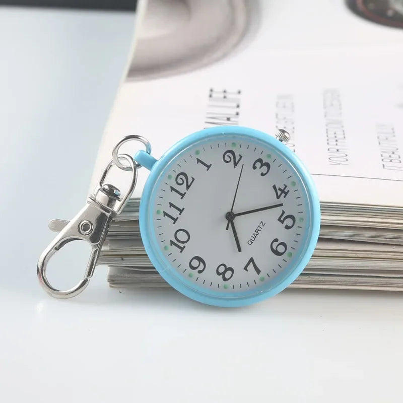 Pocket Watches Nurse Pocket Watch with Keyring Doctors Student Exam Quartz Watch Medical Vintage Watch Child Gift Vera Lux