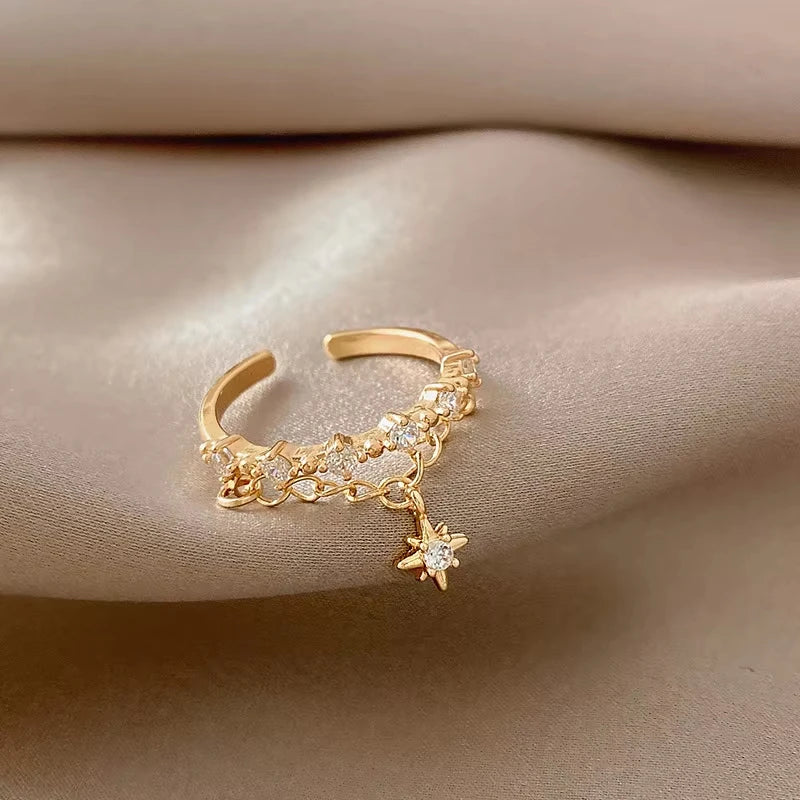Shinny Rhinestone Gold Color Chain Star Pendant Open Rings Korean Style Woman Fashion Jewelry Wedding Party Girl's Trendy Ring Vera Lux