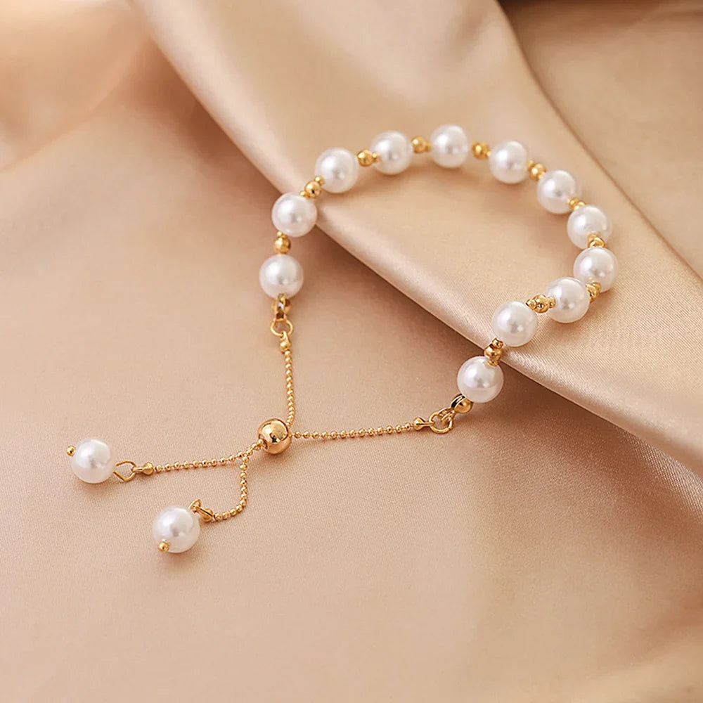 Elegant Pearl Bracelet Baroque Simulated Pearl Women Bracelet Bangles Ladies Fashion Charm Jewelry For Birthday Party Gifts Vera Lux