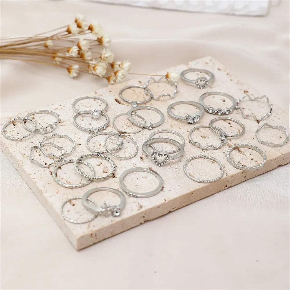 28Pcs Fashion Geometric Knuckle Rings Set For Women Crystal Heart Gold Silver Color Rings Girls  Party Jewelry Accessories Vera Lux