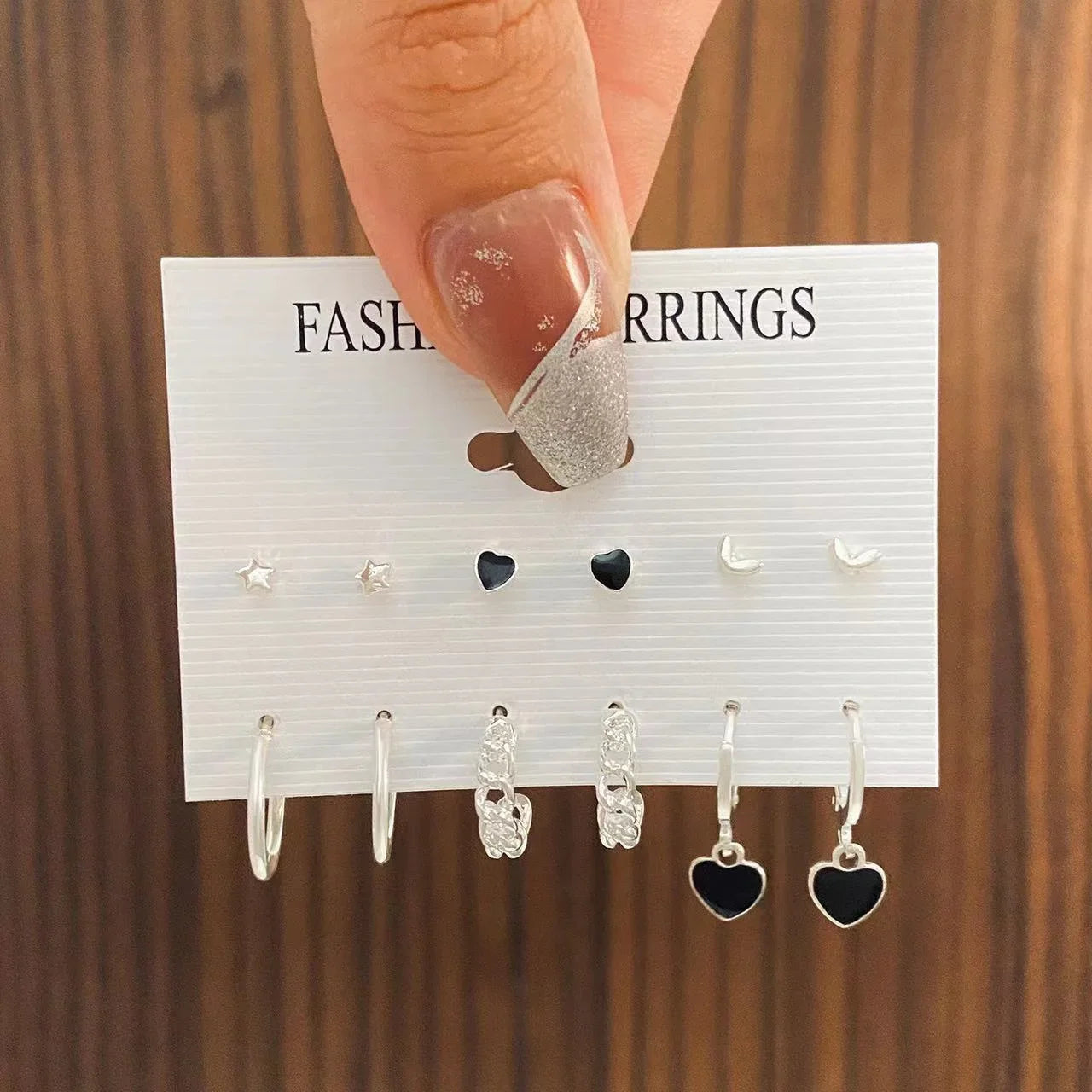 6 Pairs Korean Fashion Metal Start Heart Circle Small Earrings For Women Trend Black Heart Enamel Earrings Sweet Jewelry Vera Lux