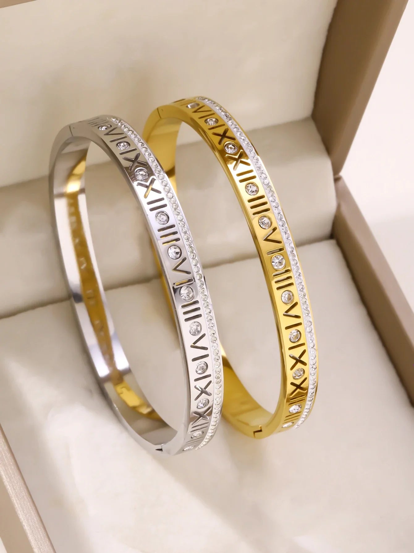 1pieces/set women's wedding jewelry party holiday Valentine's Day gift stainless steel bracelet plated with 18K gold bracelet Vera Lux