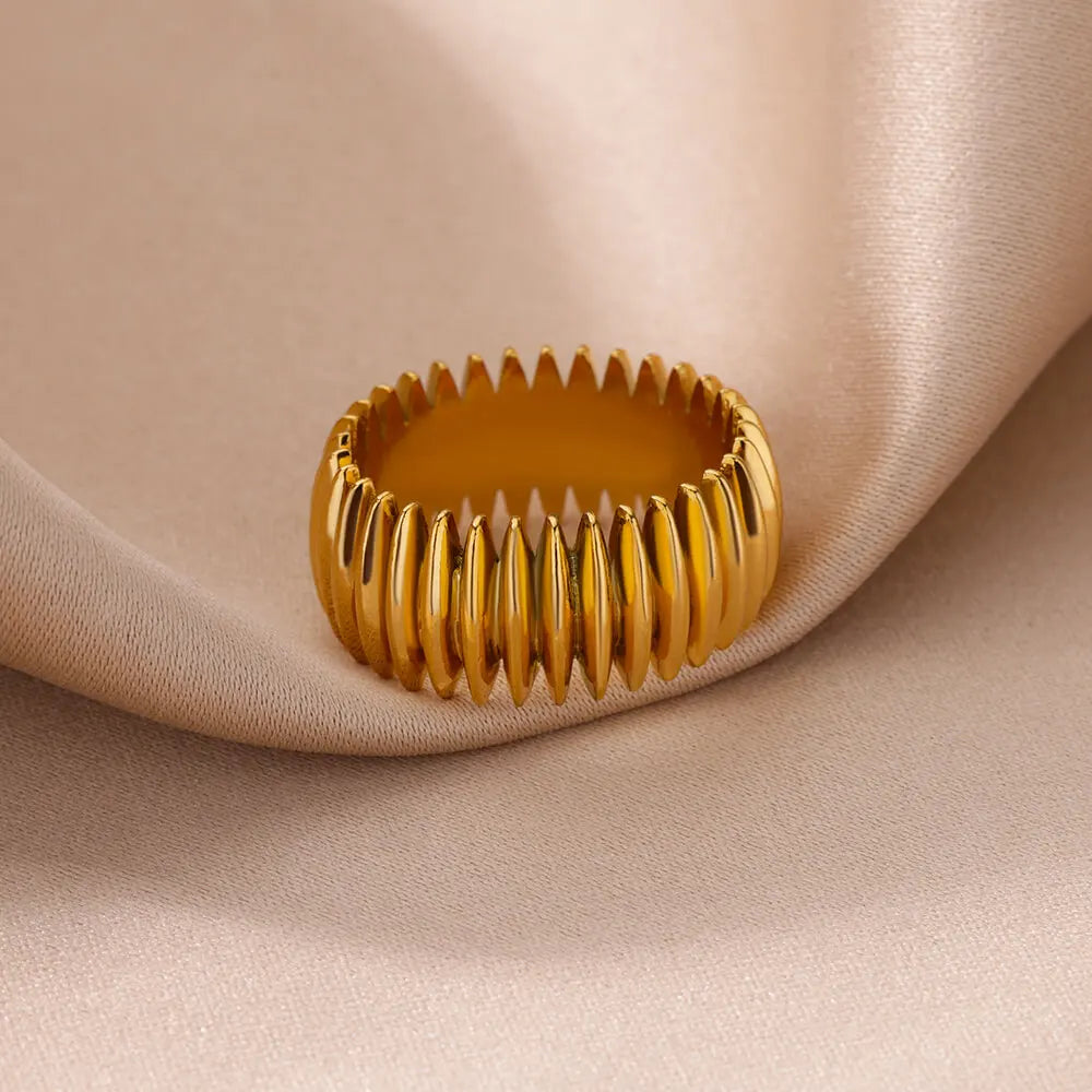 Stainless Steel Geometric Stripe Rings for Women Trendy Gold Plated Geometric Finger Ring Punk Christmas Party Jewelry Gift Vera Lux