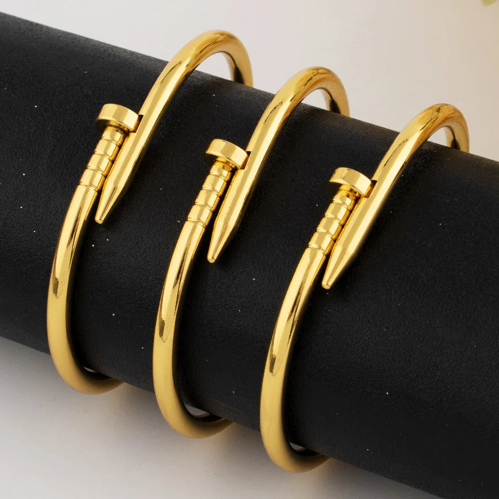 316L stainless steel gold-plated bracelet Fashion Personality Simple Punk Retro Hip-hop High Temperament Bracelet Vera Lux