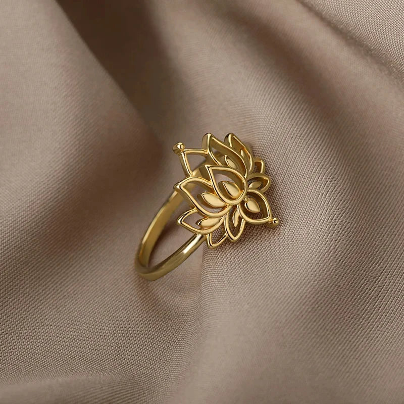 Lotus Flower Rings For Women Stainless Steel Gold Color Hollow Out Ring Fashion Wedding Party Aesthetic Jewelry Gift anillos Vera Lux