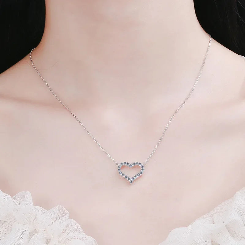 NeeTim D Color Moissanite Necklace Heart Pendant 925 Sterling Silver White Gold Plated Chain Fine Neck Chain for Women Wholesale Vera Lux